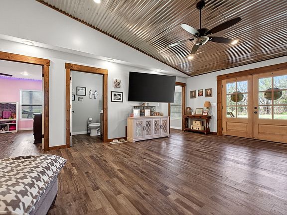 4th image of 422 Alexandria To Dismal Rd