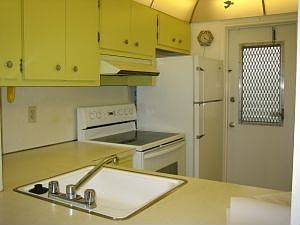 3rd image of 4025 N Federal Hwy APT 113C