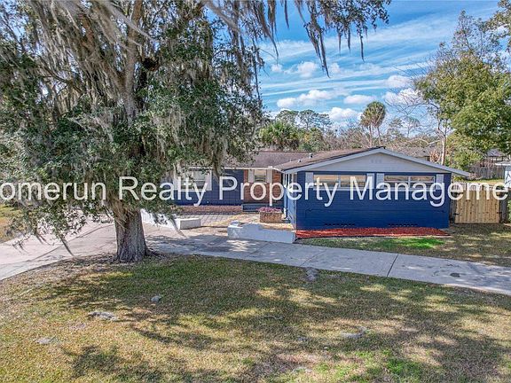 4th image of 1828 SE Lake Weir Ave