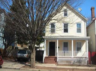 301 Seaman St, New Brunswick, NJ 08901