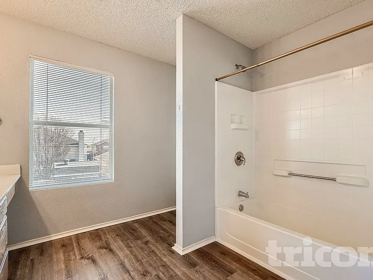 9213 Saint Martin Rd — Photo 3