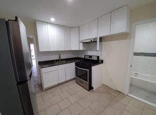 428 S 16th St #D2, Newark, NJ 07103