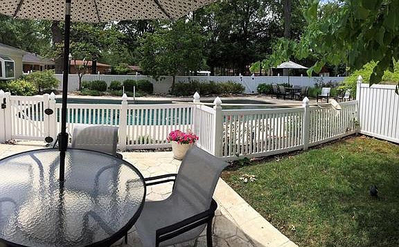 5th image of 10109 Courtwick Dr