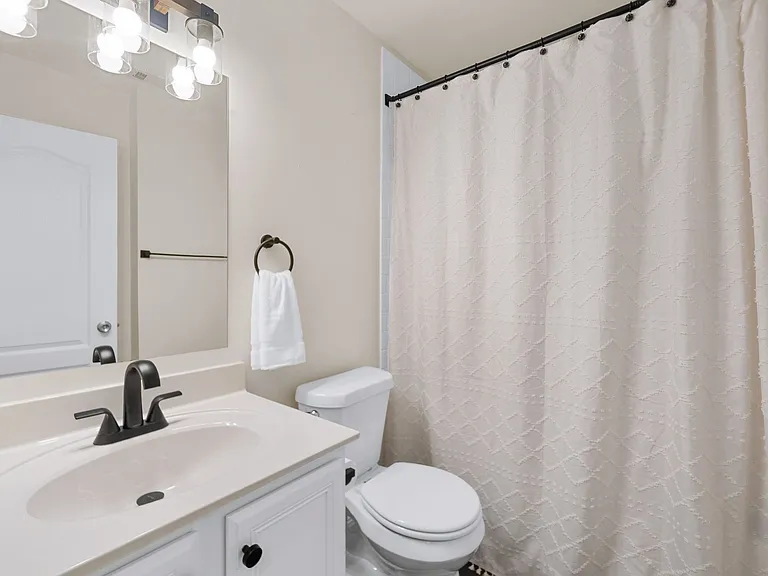 3412 Clegg Dr — Photo 17