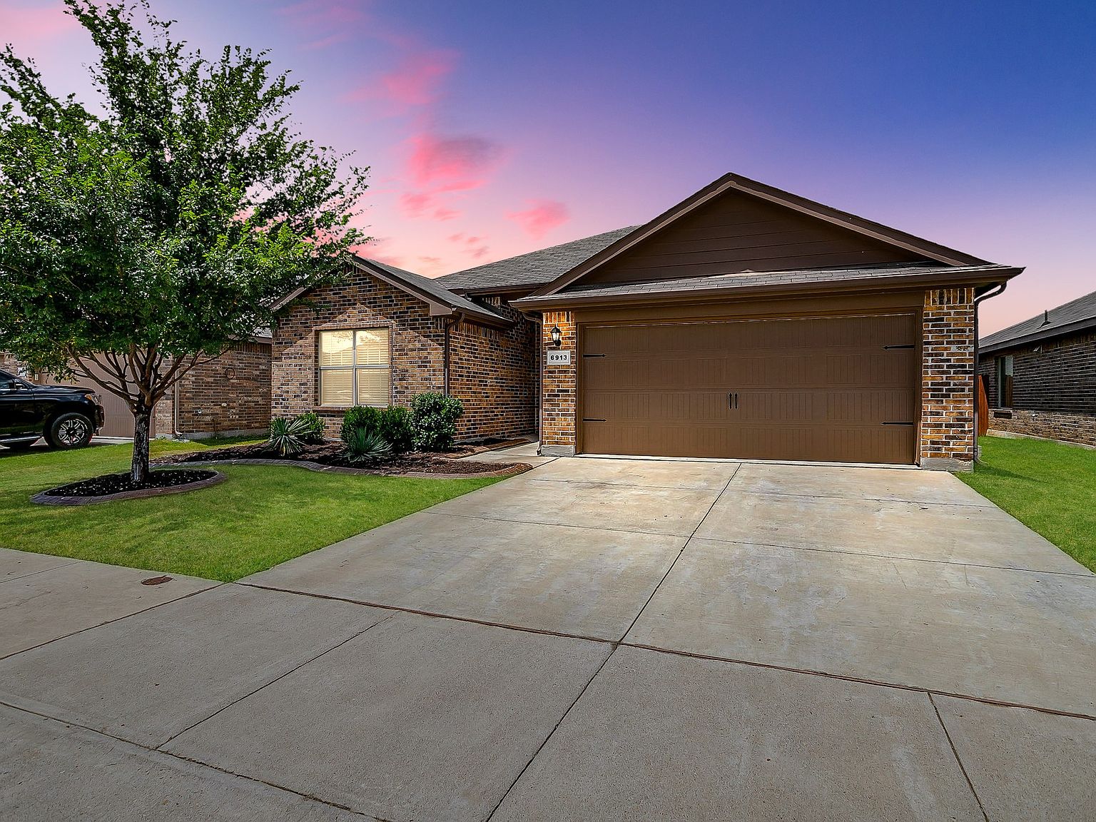 6913 Cruiser Ln, Fort Worth, TX 76179 | Zillow