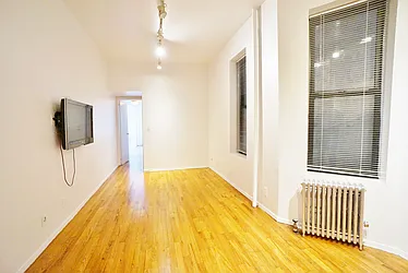 Rented by Best Apartments North Inc