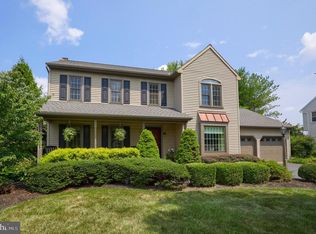 227 Gardenia Ct, Lititz, PA 17543