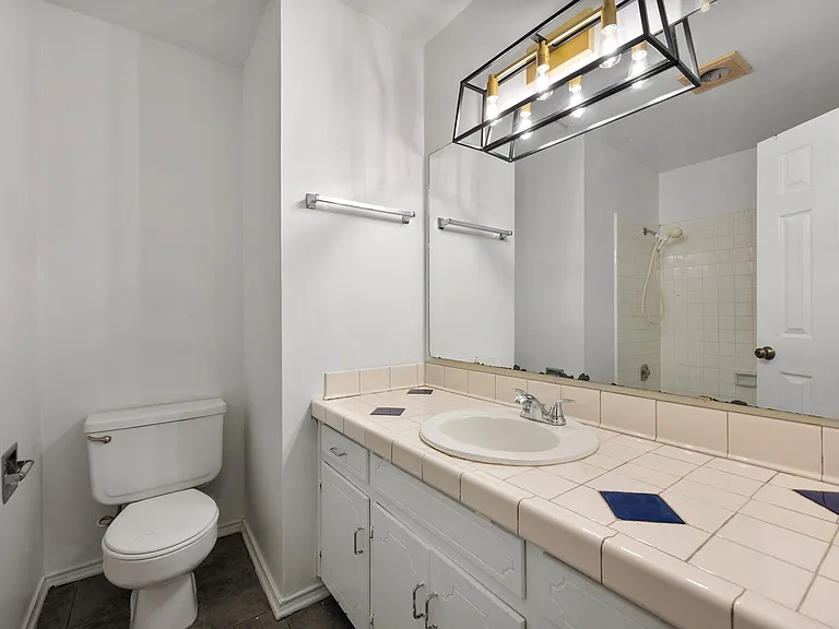 6436 Ridglea Dr — Photo 18