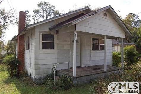 2nd image of 671 W 4th Ave