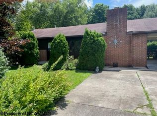 203 Long St, Parsons, WV 26287