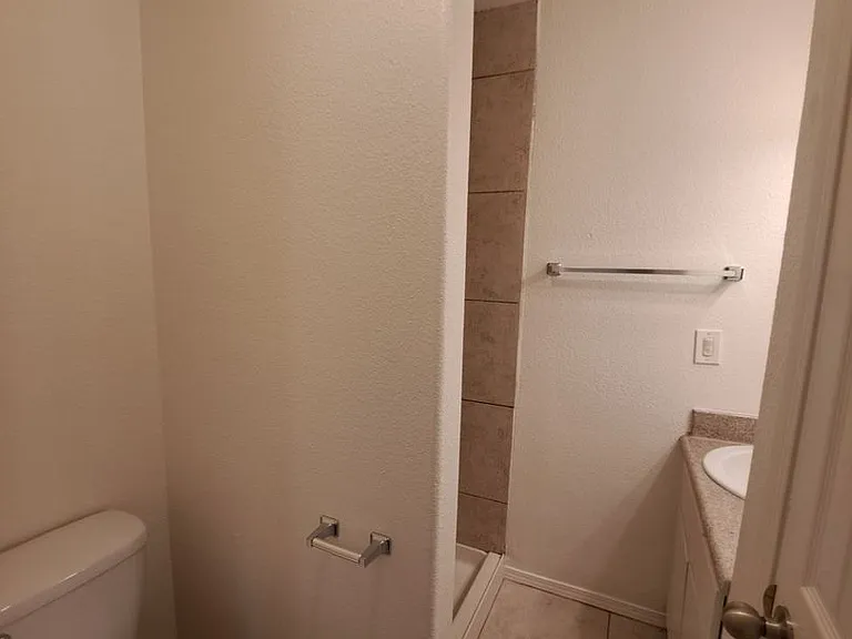 4781 E Ashlan Ave — Photo 13