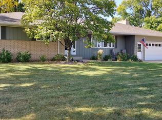 407 6th St N, Prinsburg, MN 56281