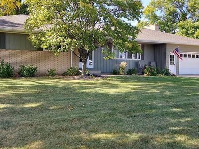 407 6th St N, Prinsburg, MN, 56281