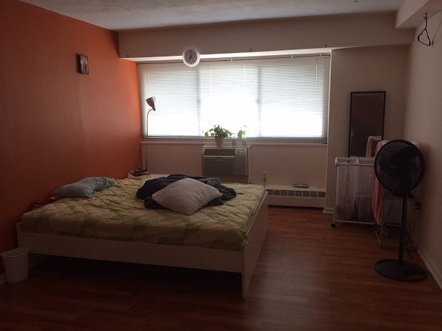 2nd image of 2101 Chestnut St Unit 1804