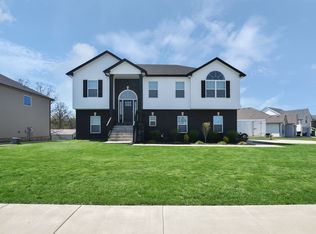 1091 Barnhill Rd, Clarksville, TN 37043