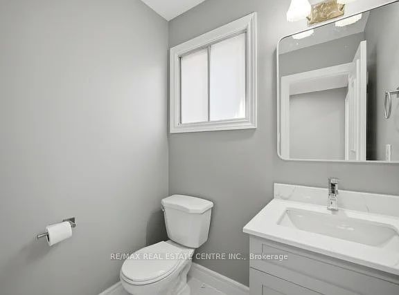 4th image of 53 Farmhill Ct