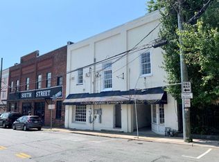 108 W South St #202, Charlottesville, VA 22902