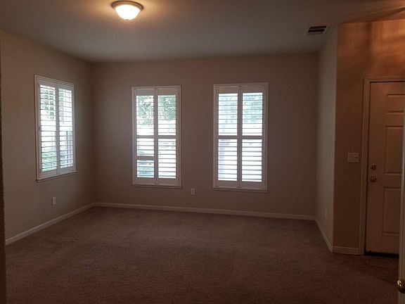 3rd image of 10674 Sellers Cir
