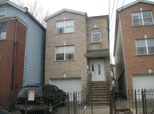 285 S 6th St, Newark, NJ 07103