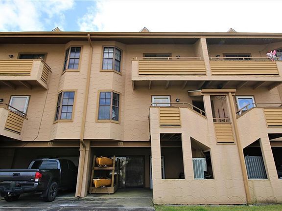 2nd image of 44 Lake Breeze Dr #44