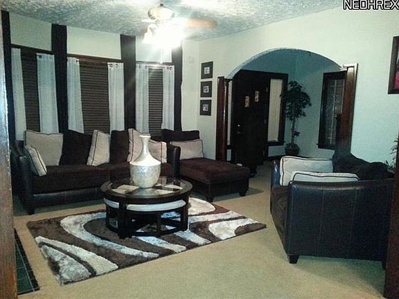 4th image of 3042 West Blvd