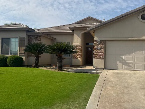 3815 Europa Ln, Bakersfield, CA 93312