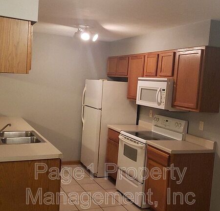 5th image of 1040 Minns Dr #A