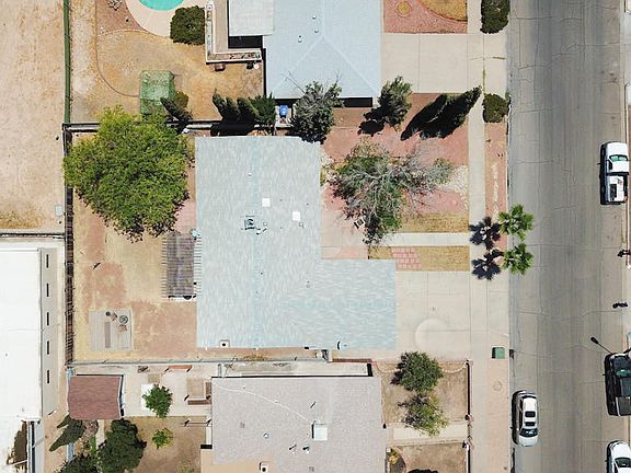 3rd image of 10441 Allway Dr