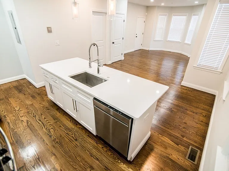 757 Washington St #1 — Photo 7