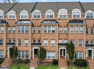 9808 Pickens Pl, Manassas Park, VA 20111