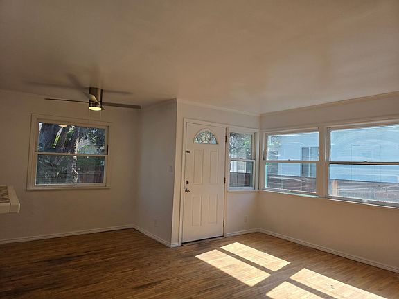 5th image of 311 Windward Ave #1