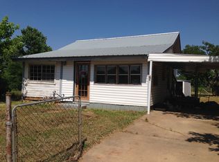 608 S Main St, Paden, OK 74860