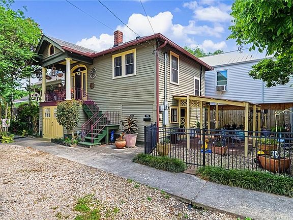 3rd image of 715 Eliza St