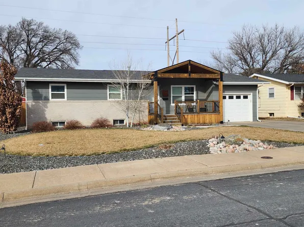 2509 General Lawton Rd, Hays, KS 67601