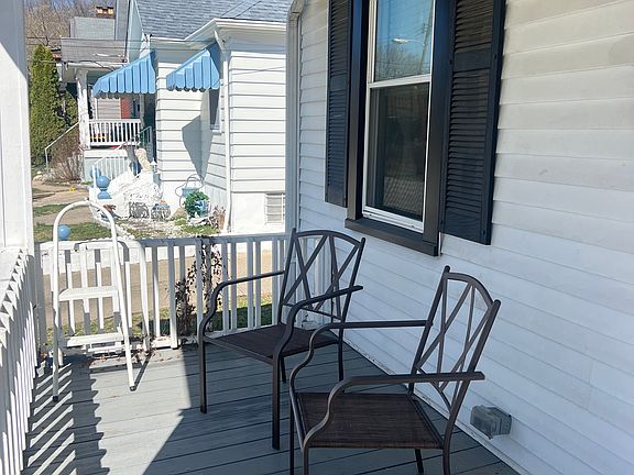 3rd image of 5414 Ravenna St