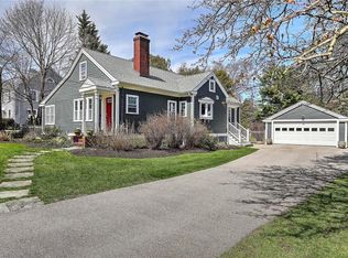 32 Chapin Rd, Barrington, RI 02806