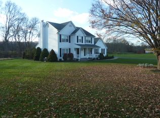 25 Vassar Rd, Great Meadows, NJ 07838