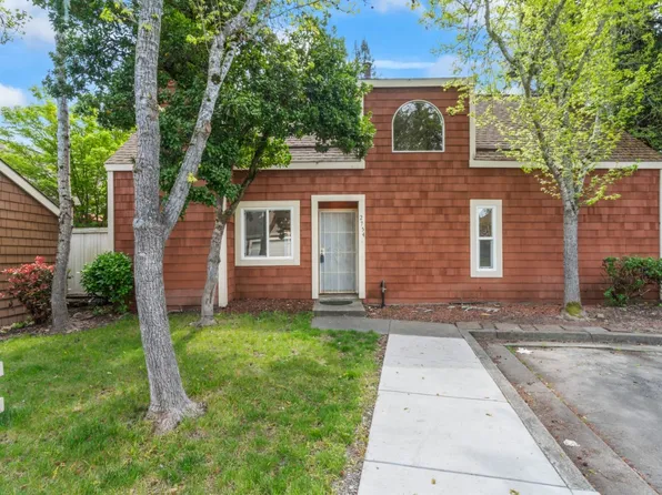 2754 Lakeview Drive, Santa Rosa, CA 95405