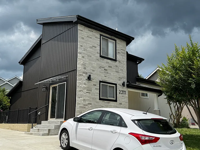 2311 Rockland Ave — Photo 33