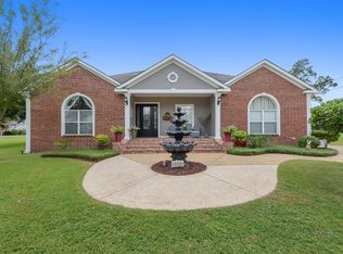 2112 Washington Ave, Pascagoula, MS 39567