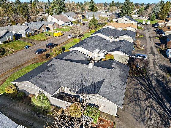 3rd image of 1709 SE 145th Ct
