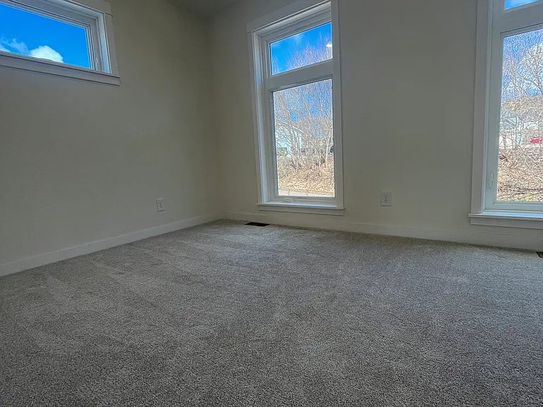 538 Lake Ave — Photo 11