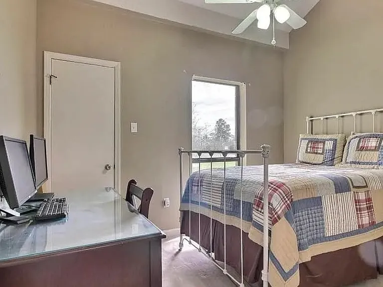 8024 Picardy Ave — Photo 4