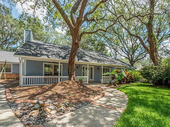 2nd image of 4809 Rolling Oak Dr