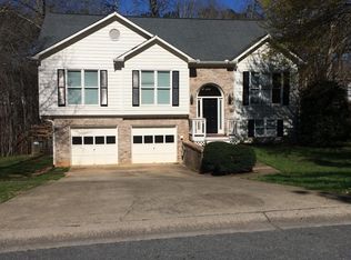 3664 Autumn Ridge Dr, Marietta, GA 30066