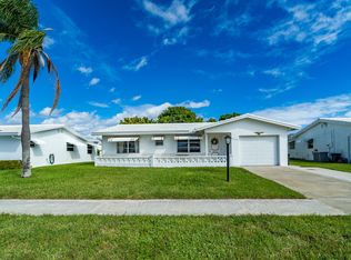 2025 SW 19th Ave, Boynton Beach, FL 33426