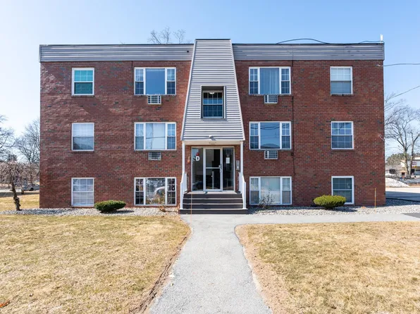 99 Cluff Crossing #D6, Salem, NH 03079