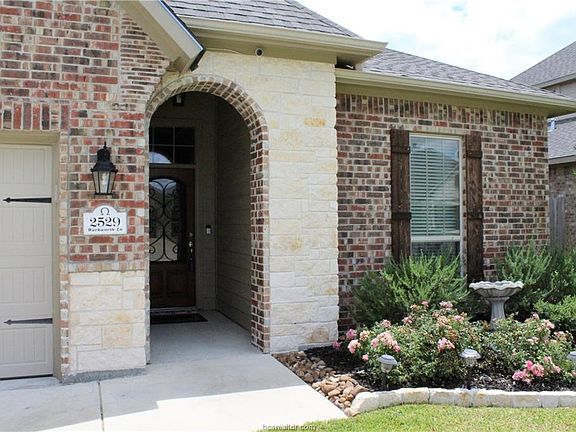 3rd image of 2529 Warkworth Ln