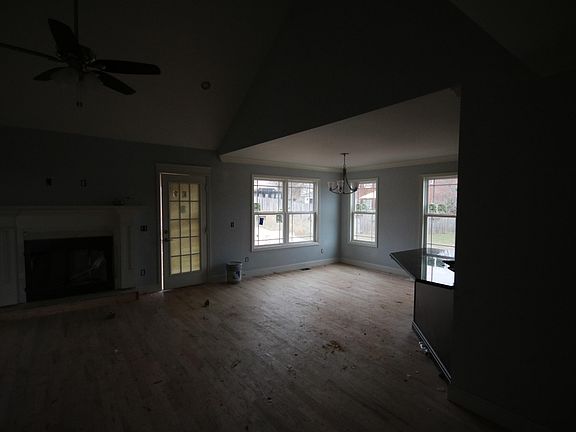 4th image of 201 NE Chase Ln NE Lot 102