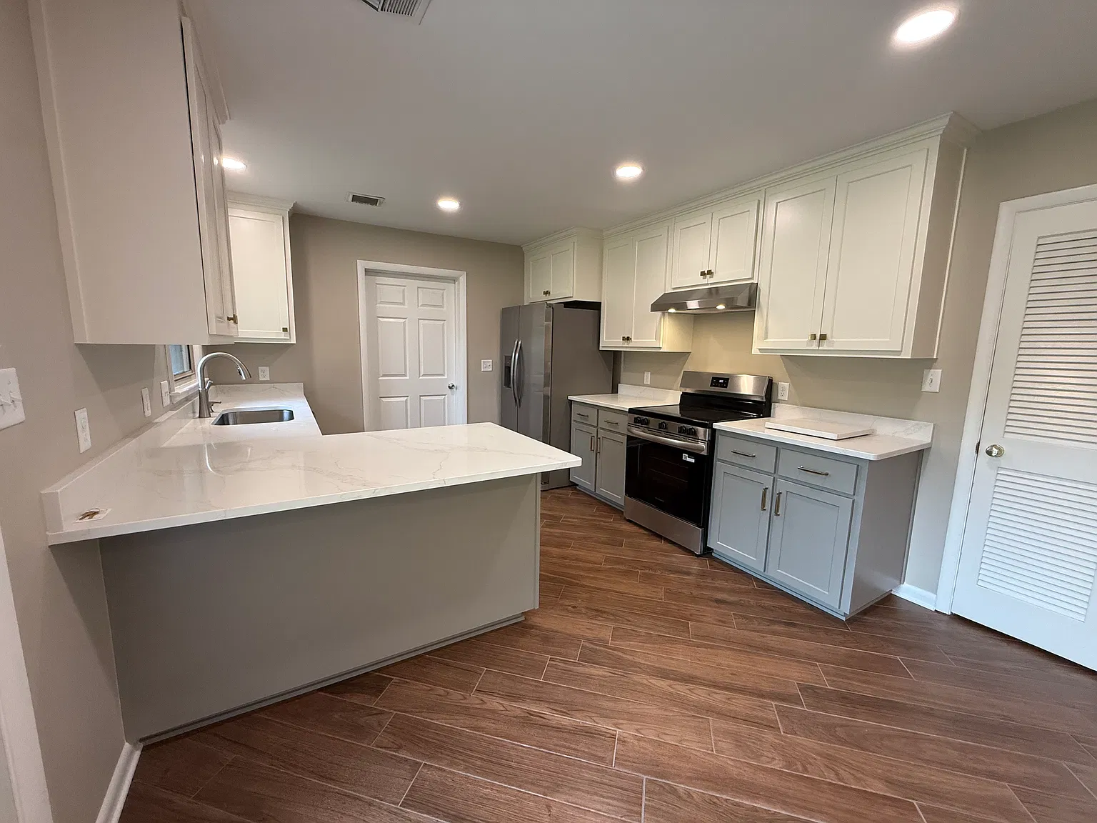 3 bed, 1451 sqft, $1,995 — Photo 4